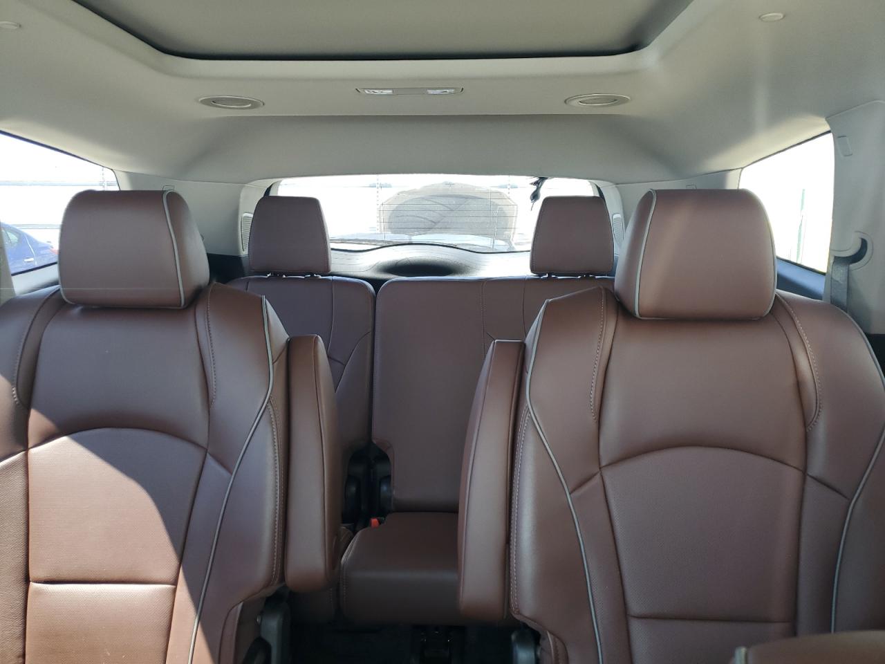 BUICK ENCLAVE AVENIR