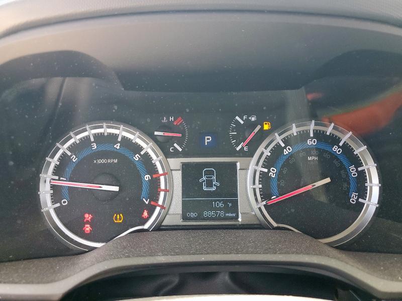 2018 TOYOTA 4RUNNER SR JTEZU5JR4J5165863