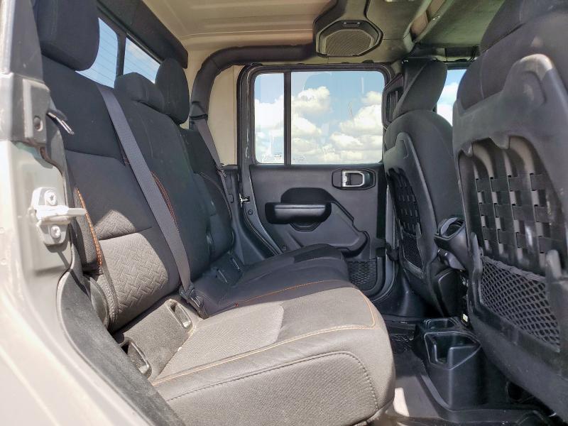 2021 JEEP GLADIATOR 1C6JJTEG6ML582237