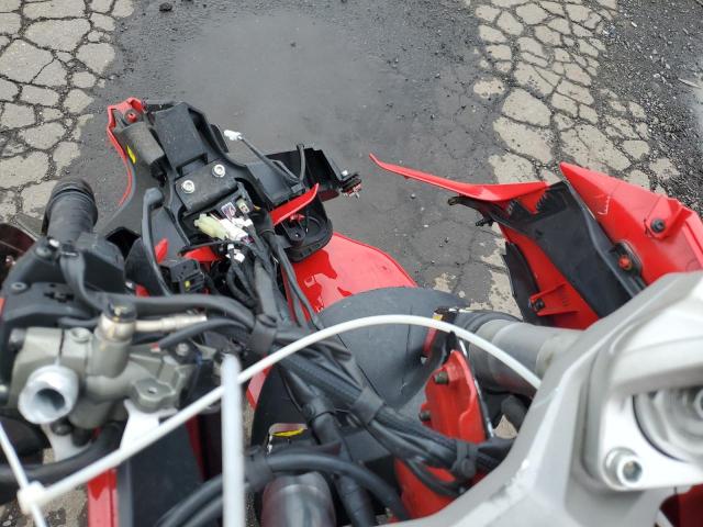 2021 DUCATI SUPERSPORT - ZDMVABDS8MB000322