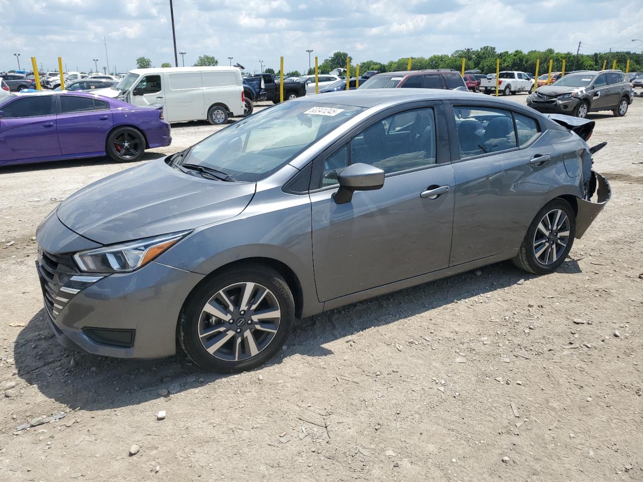 NISSAN VERSA SV