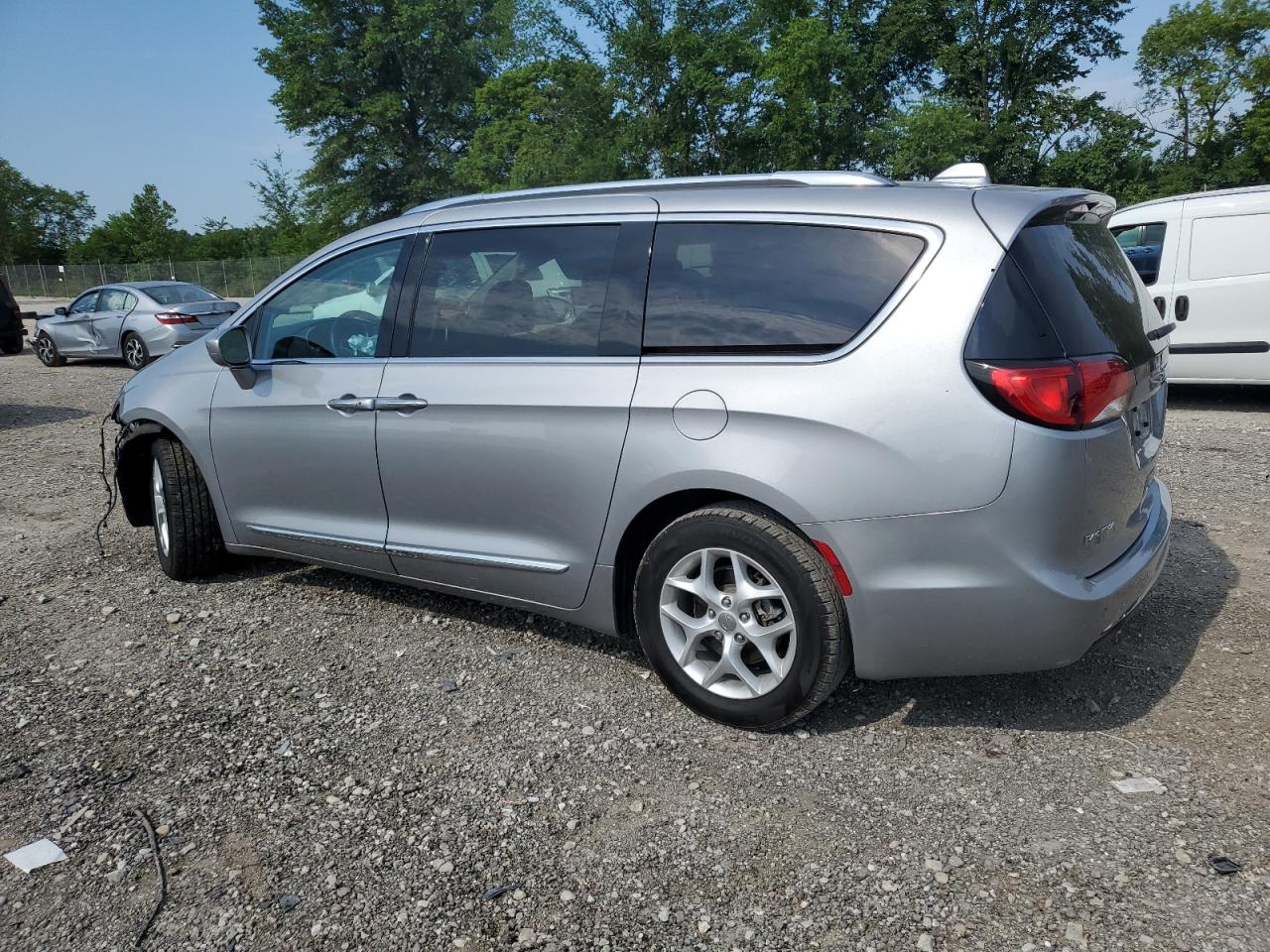 CHRYSLER PACIFICA TOURING L PLUS