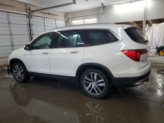 2017 HONDA PILOT TOUR 5FNYF5H91HB029263