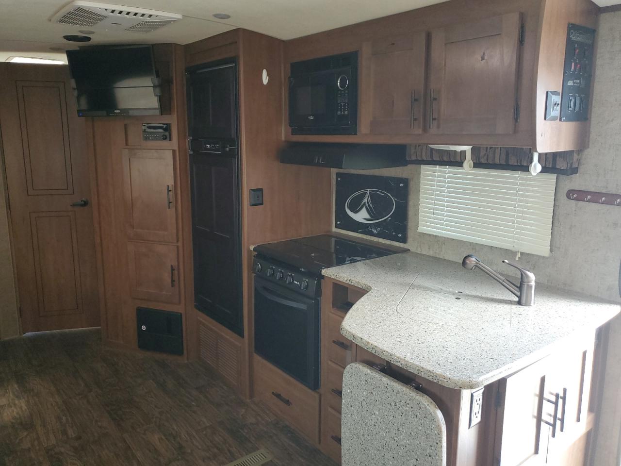 Lot #3213400755 2018 OUTDOORS BLACKSTONE