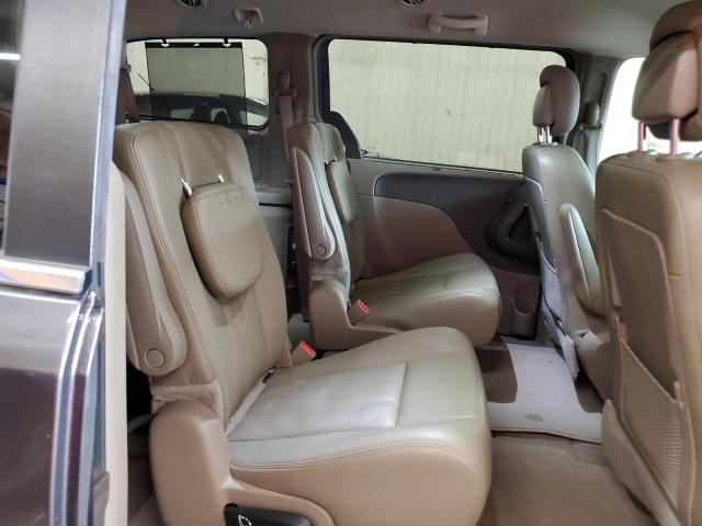 2016 CHRYSLER TOWN & COU 2C4RC1BG0GR191756