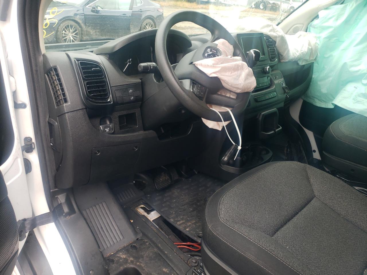 RAM PROMASTER 2500 HIGH