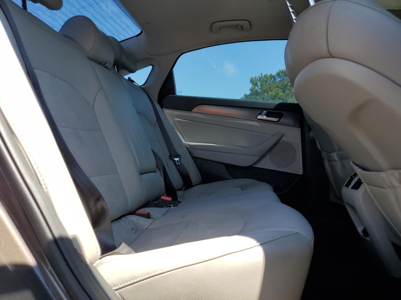 HYUNDAI SONATA SPORT