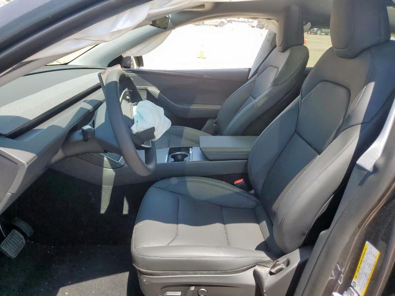 2026 TESLA MODEL Y 7SAYGDEE3TA409125