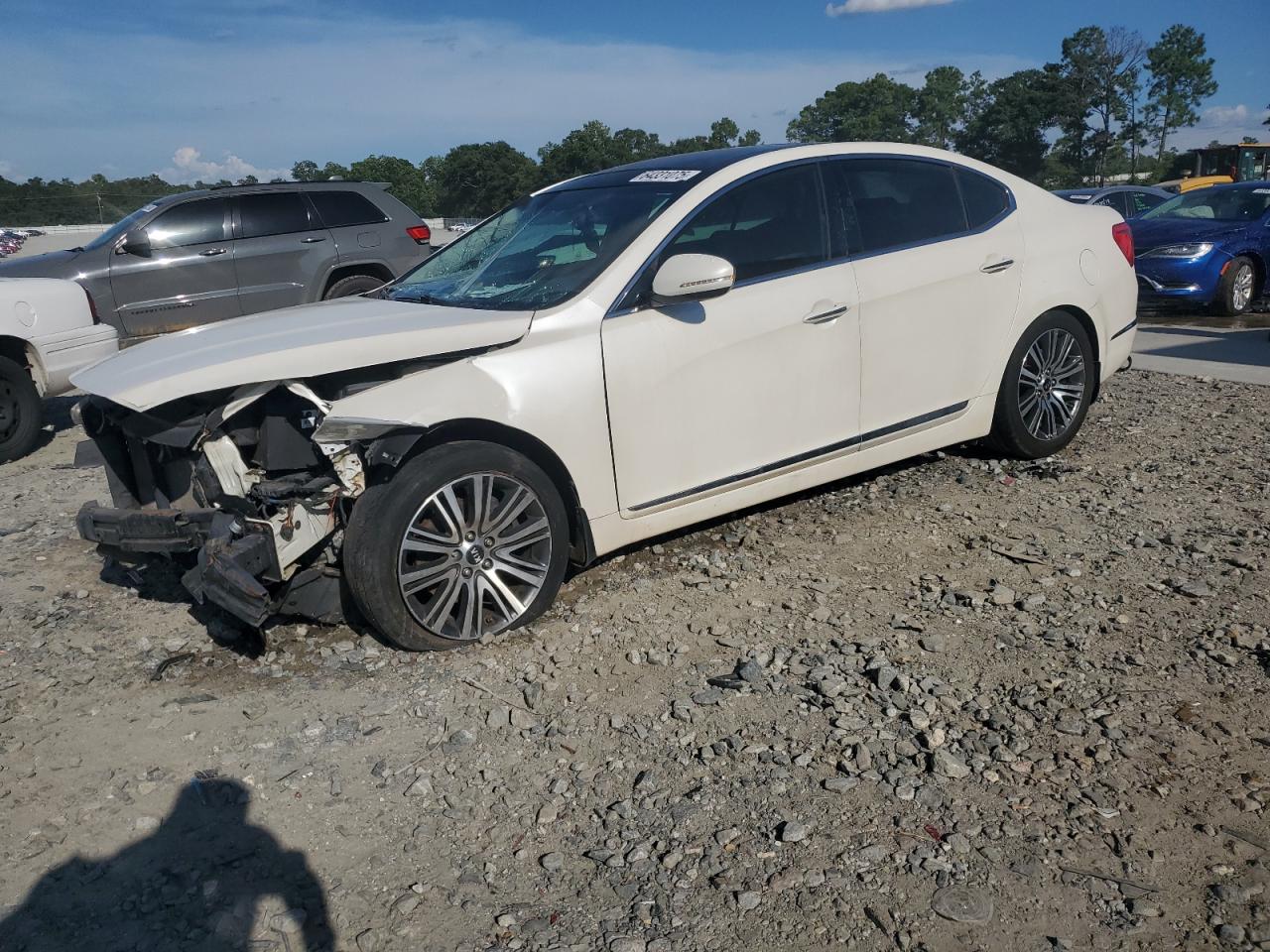 KIA CADENZA PREMIUM