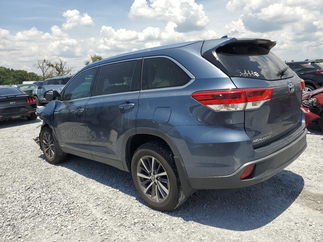 Toyota Highlander 2019