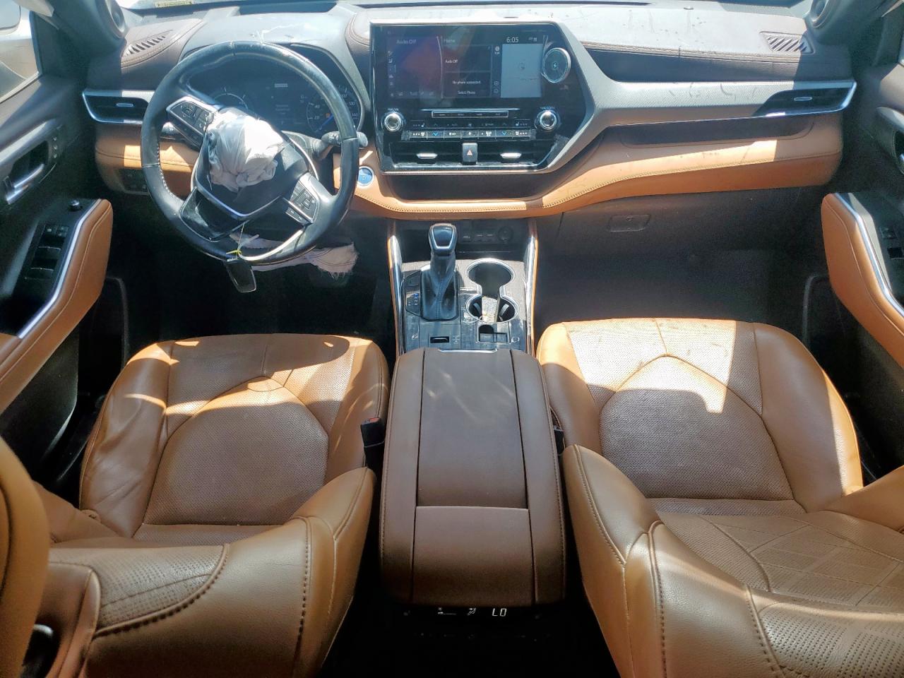 TOYOTA HIGHLANDER HYBRID PLATINUM