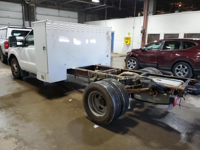 FORD F350 SUPER 2015 white chassis gas 1FDRF3G61FEA97475 photo #3