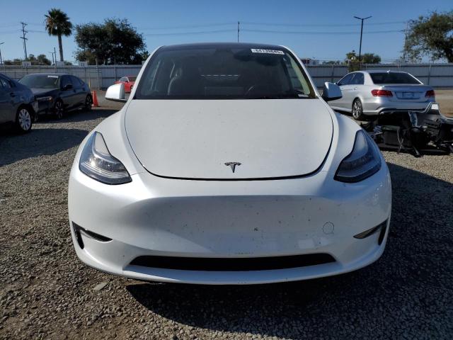 2023 TESLA MODEL Y 7SAYGDEE7PA079382