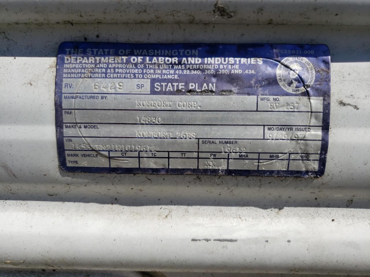 Lot #3187773061 1998 KOMFORT FIFTH WHEE