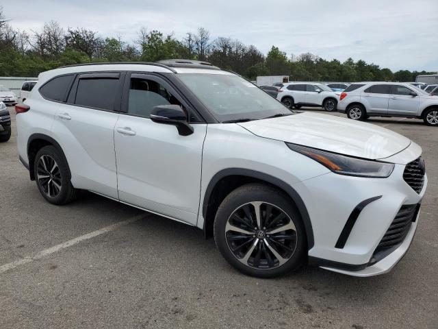 2022 TOYOTA HIGHLANDER - 5TDLZRBHXNS207462