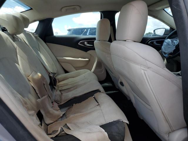 2016 CHRYSLER 200 LIMITE 1C3CCCAB9GN131211