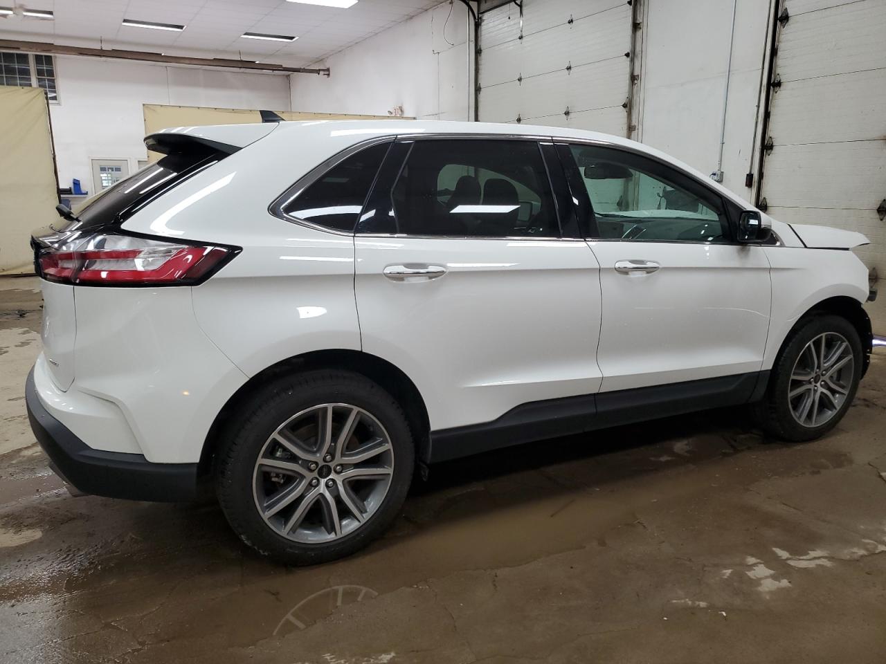 FORD EDGE TITANIUM