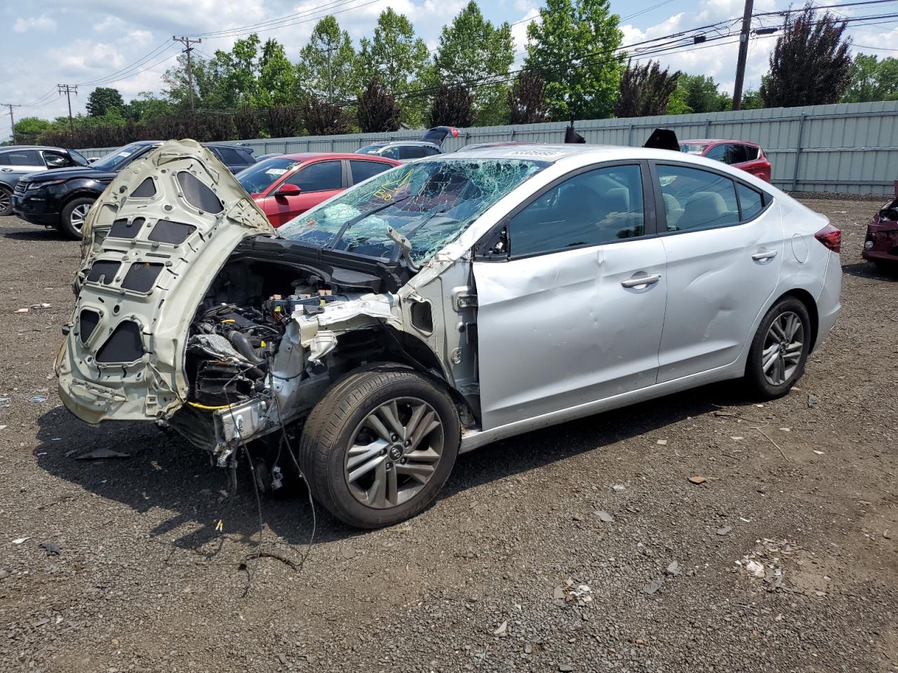 HYUNDAI ELANTRA SEL
