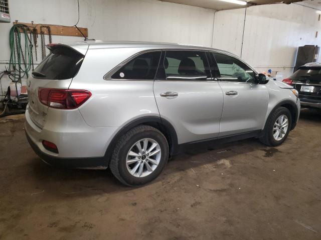 2019 KIA SORENTO LX 5XYPG4A51KG559016