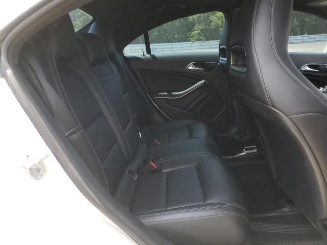 2018 MERCEDES-BENZ CLA 250 4M WDDSJ4GB9JN562350