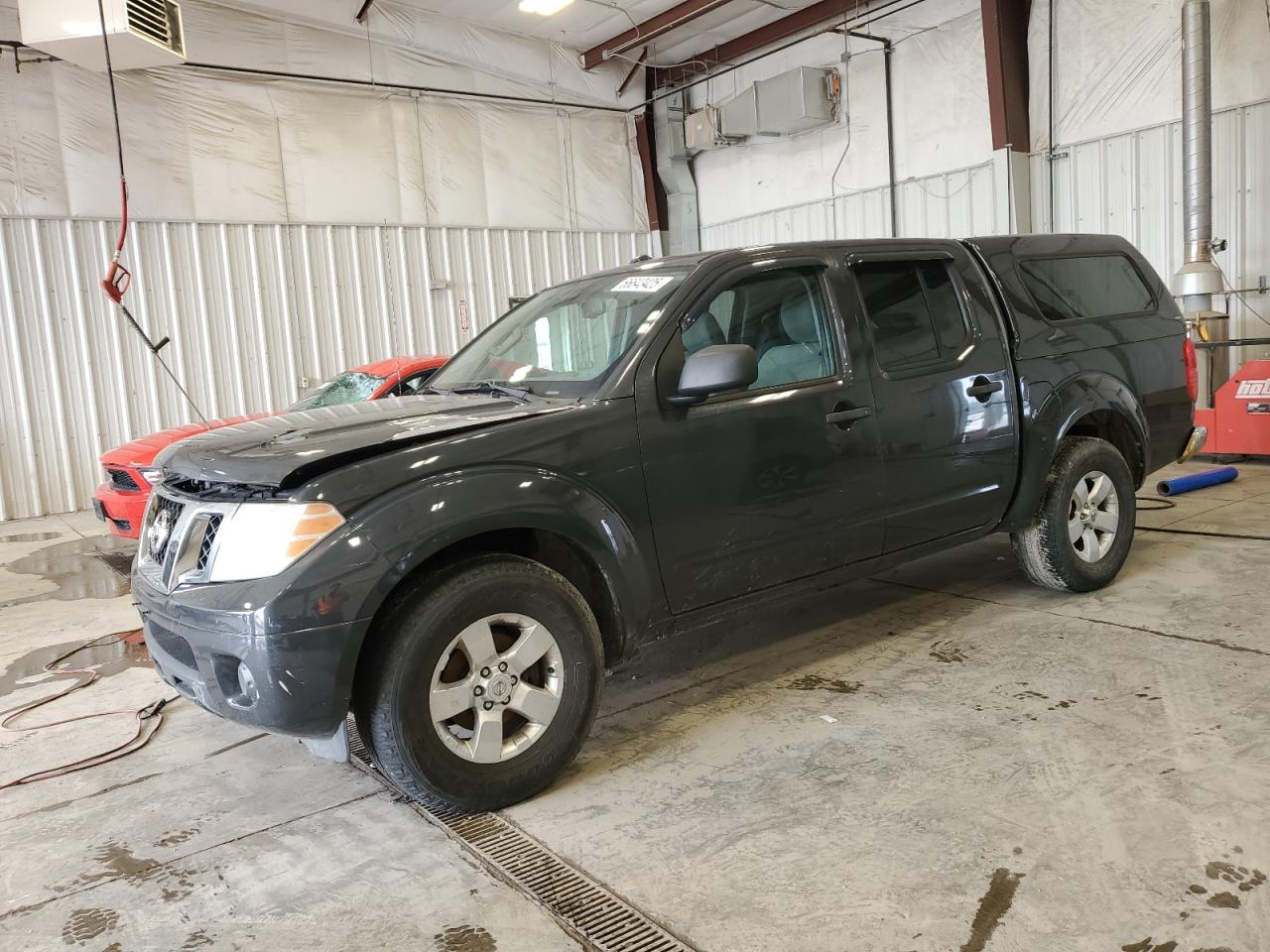 NISSAN FRONTIER S