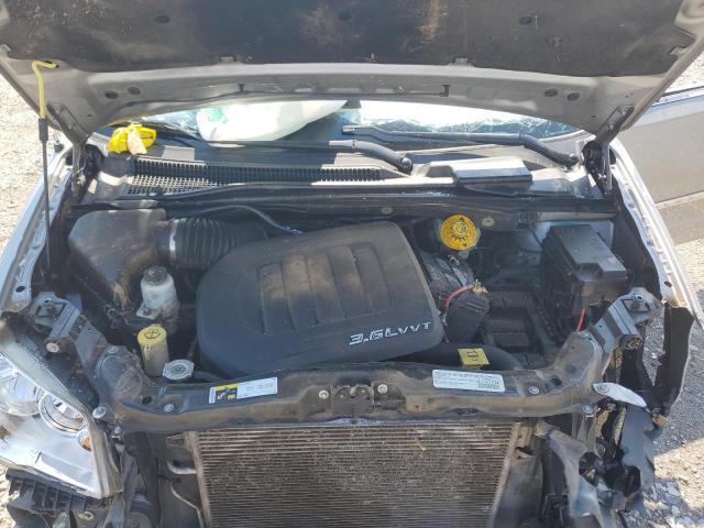 2015 CHRYSLER TOWN & COU 2C4RC1BG7FR577265