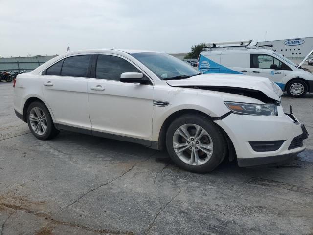 2018 FORD TAURUS SEL 1FAHP2E87JG119929