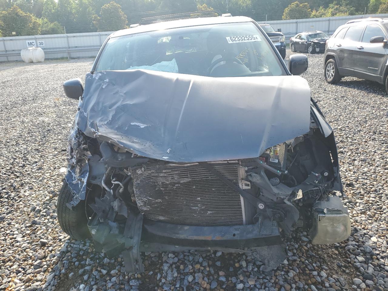 CHRYSLER TOWN & COUNTRY TOURING