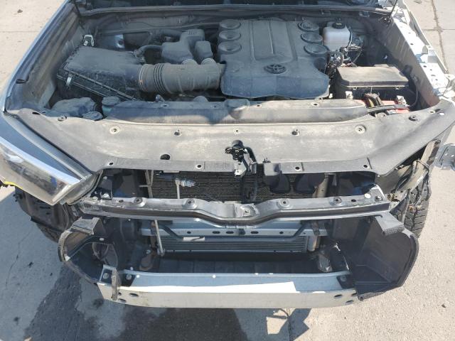 2018 TOYOTA 4RUNNER SR - JTEBU5JR1J5563596