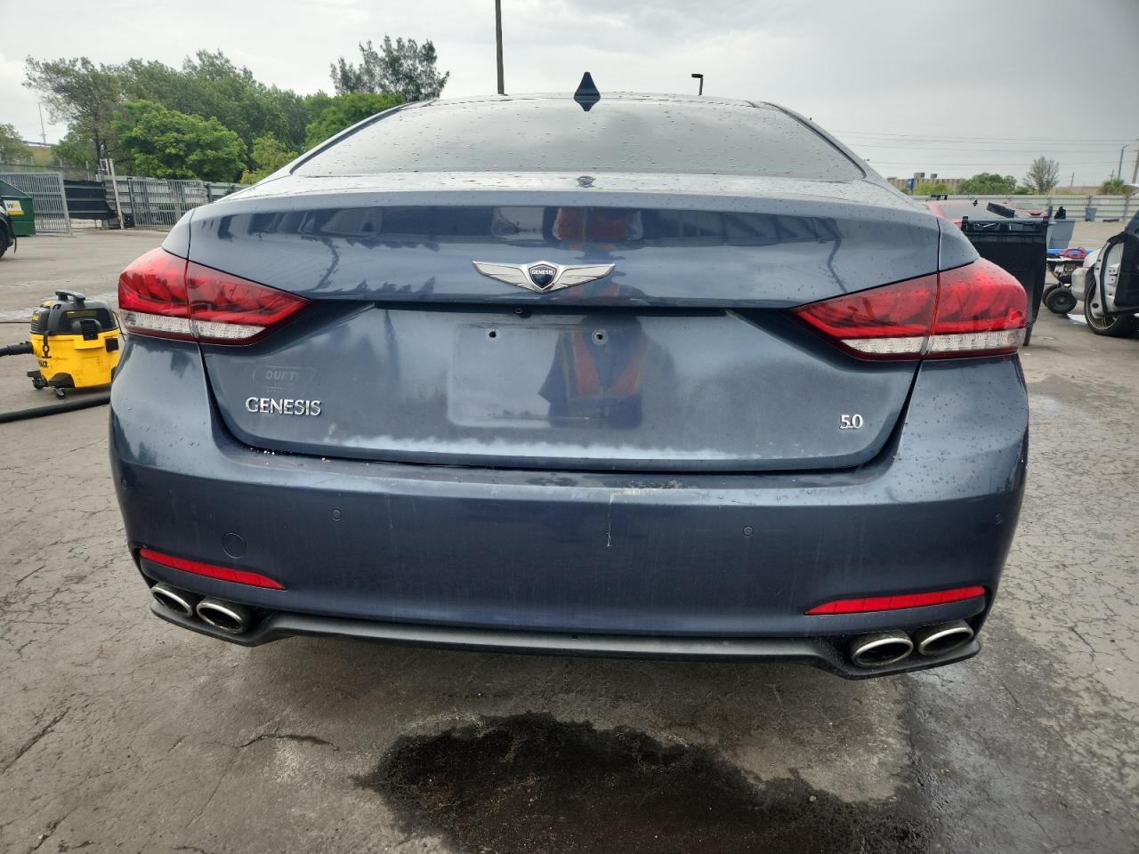 HYUNDAI GENESIS 5.0L
