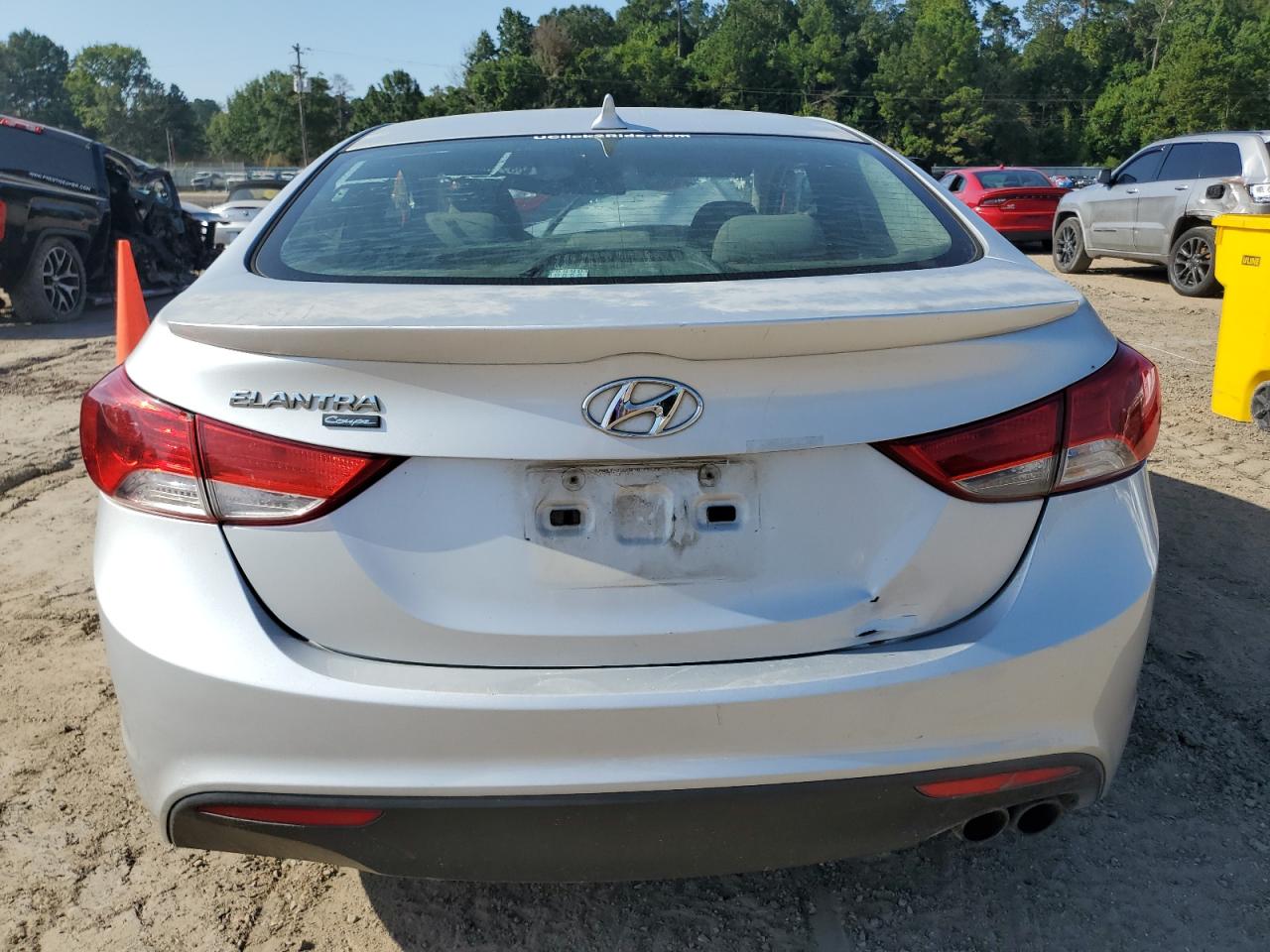 HYUNDAI ELANTRA GS