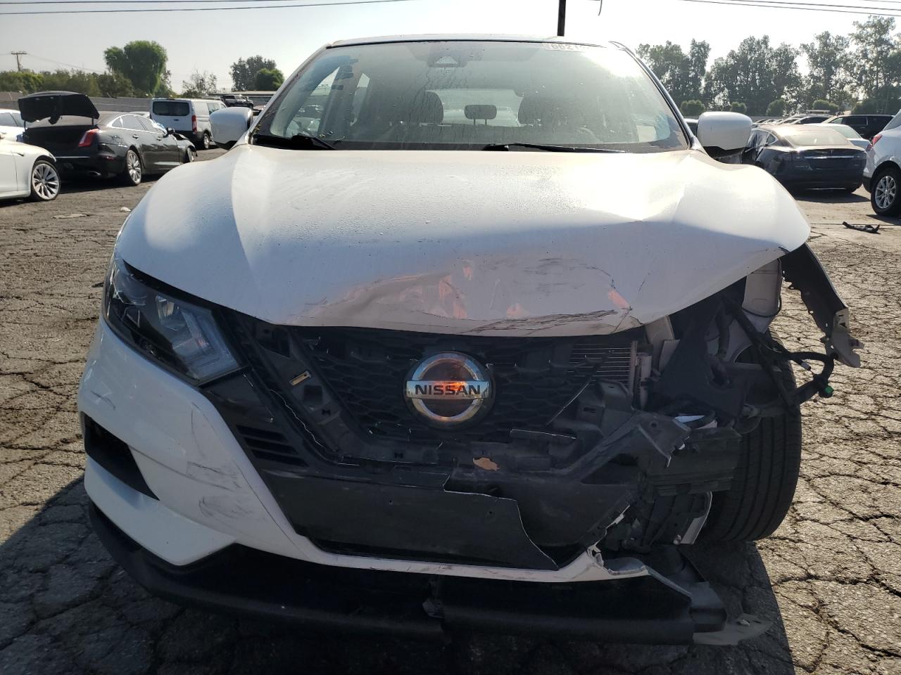 NISSAN ROGUE SPORT S