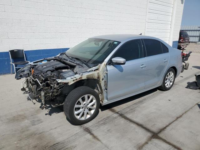 VOLKSWAGEN JETTA SE