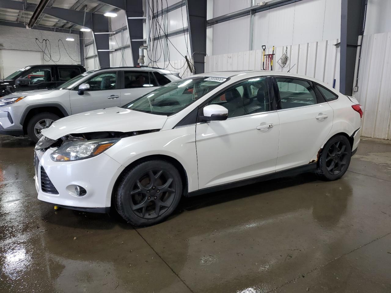 FORD FOCUS TITANIUM