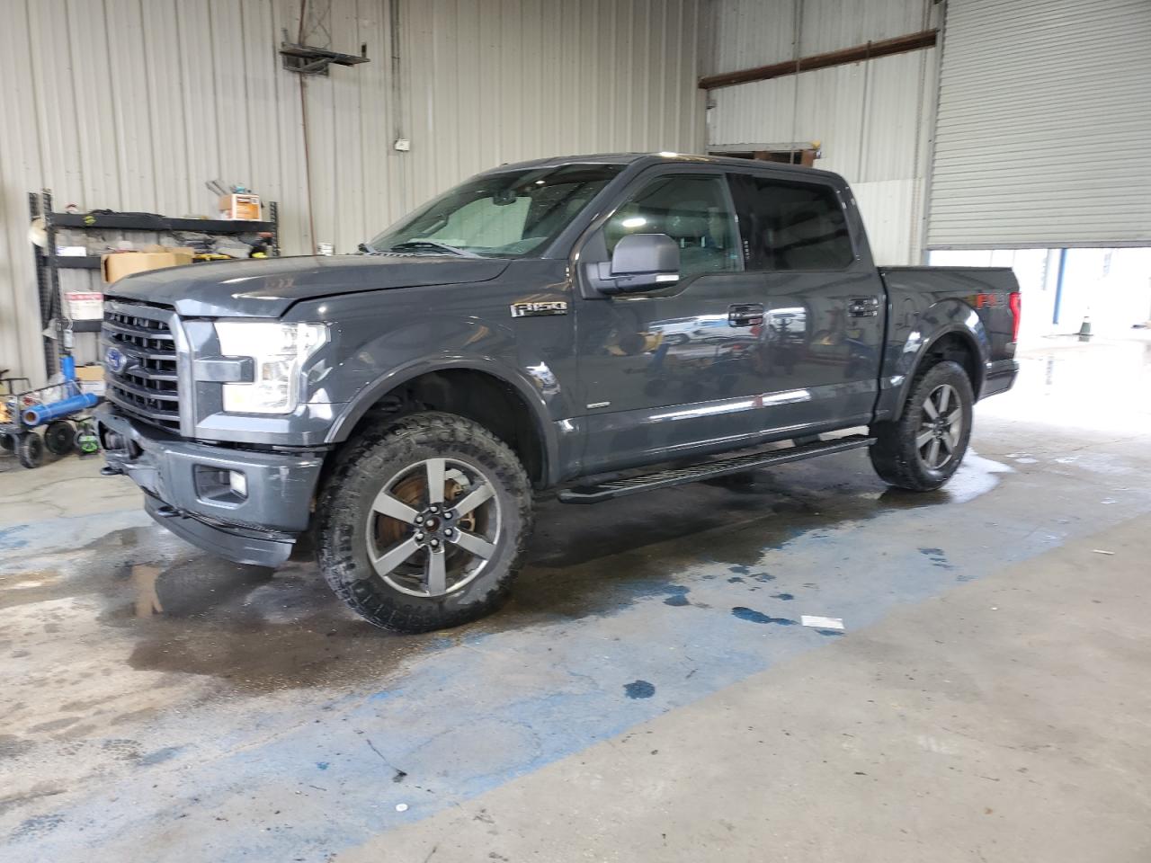 FORD F-150 SUPERCREW