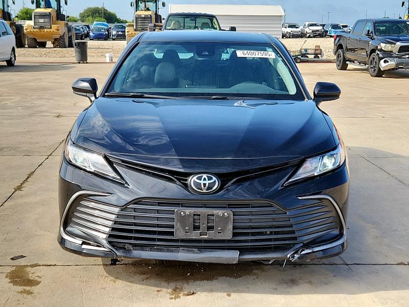 2022 TOYOTA CAMRY LE - 4T1C11AK5NU687505
