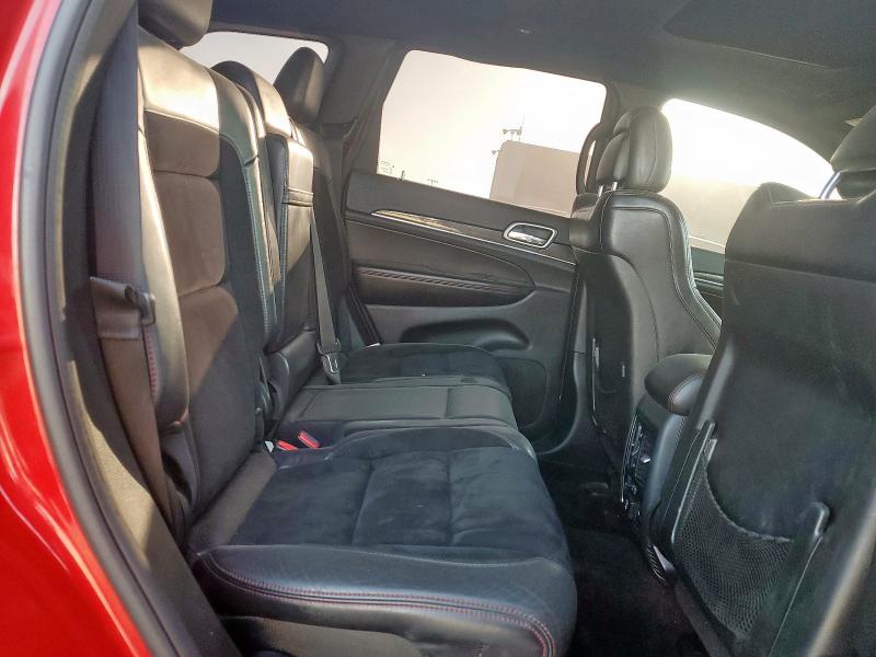 2018 JEEP GRAND CHER 1C4RJFLG4JC363644