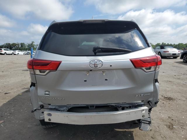 2019 TOYOTA HIGHLANDER SE - 5TDJZRFH6KS568491