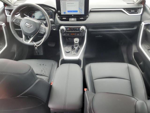 2024 TOYOTA RAV4 XLE P 2T3B6RFV6RW056113
