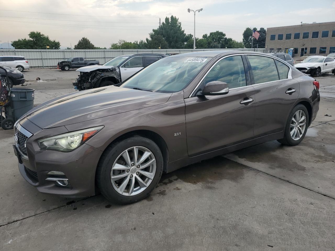 INFINITI Q50 BASE