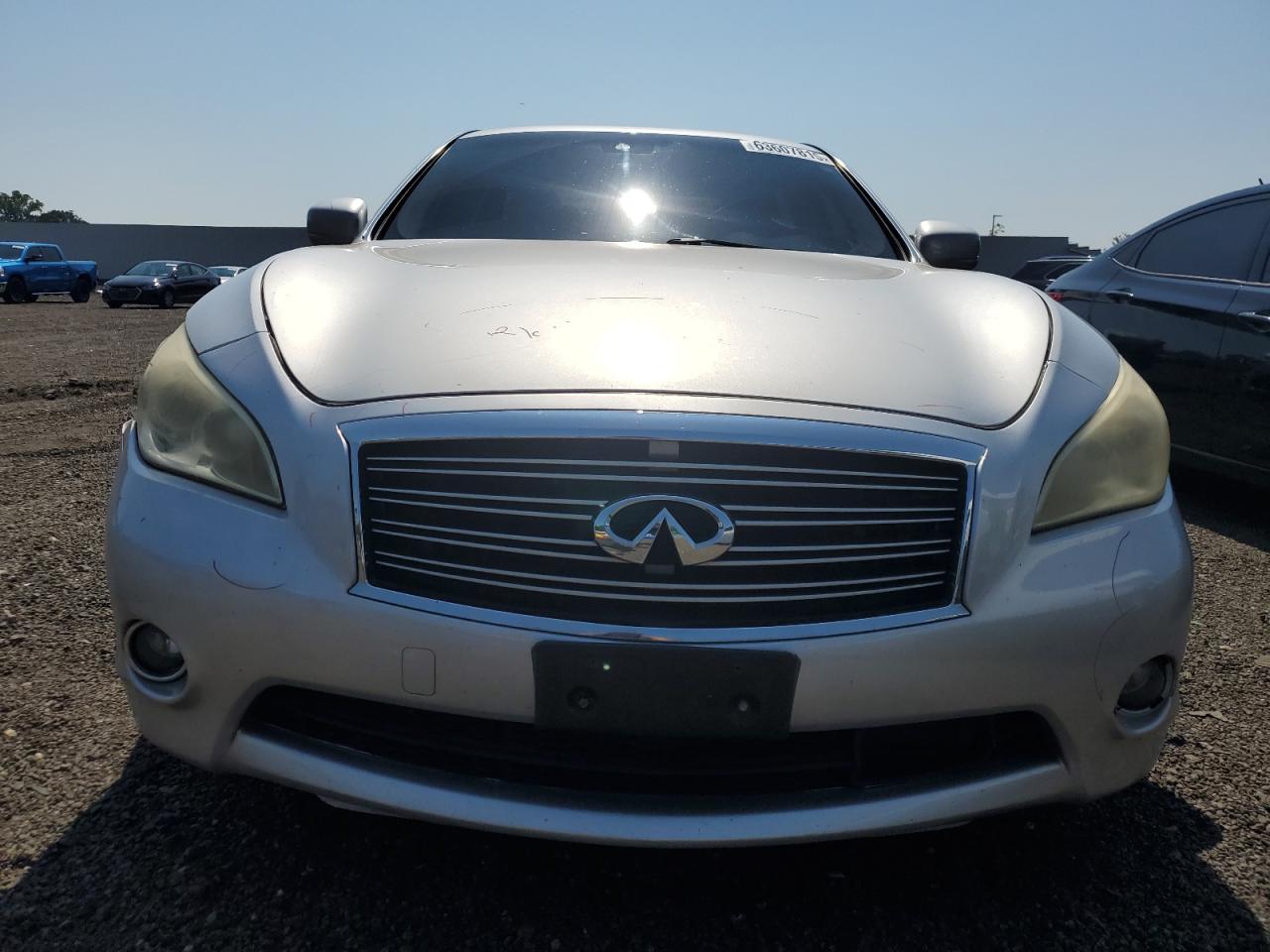 INFINITI M37 X