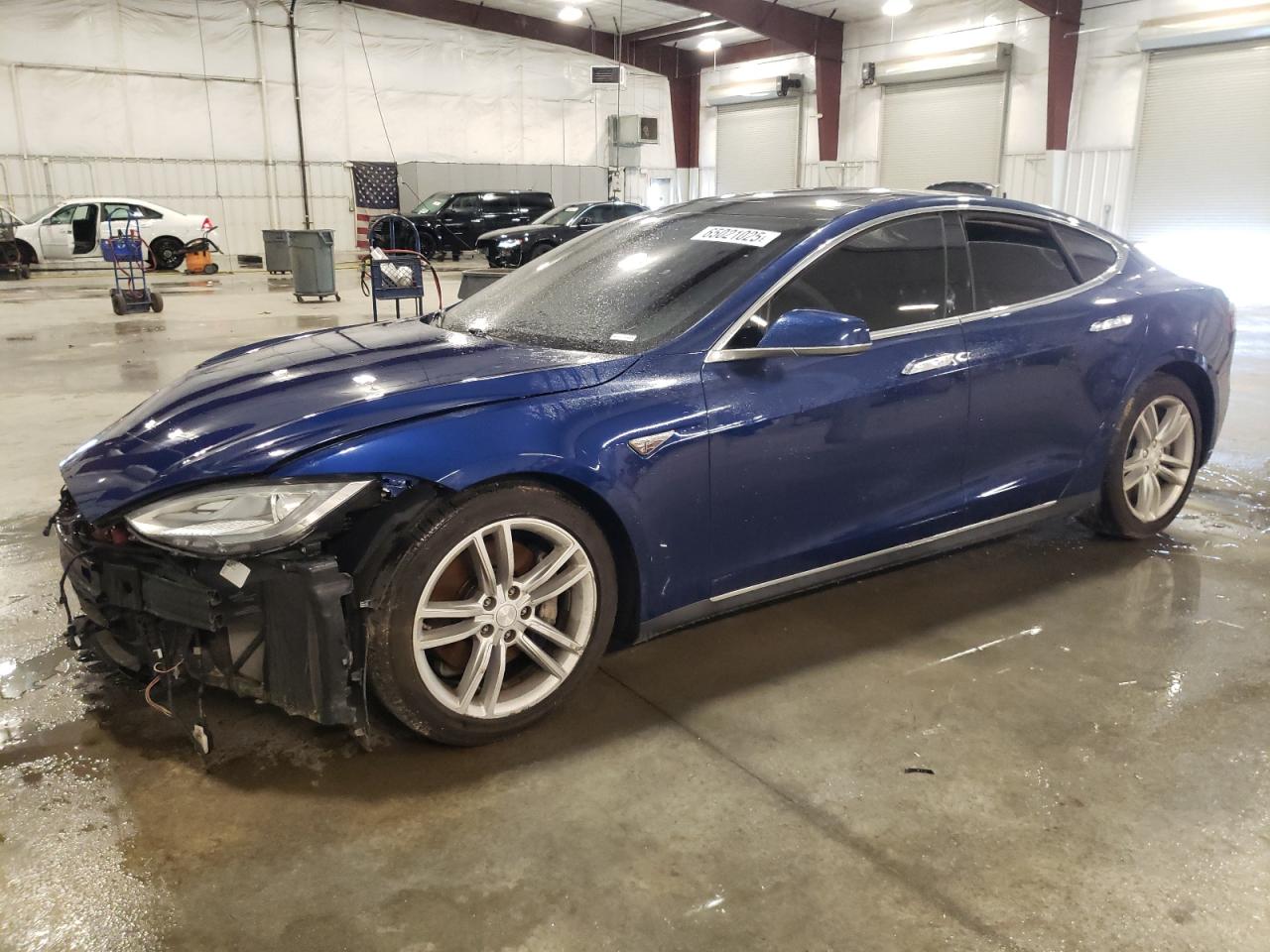 TESLA MODEL S 70D