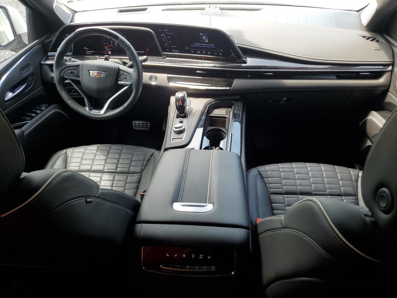 CADILLAC ESCALADE ESV SPORT