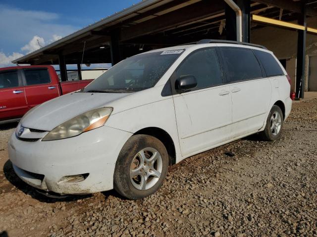 TOYOTA SIENNA CE