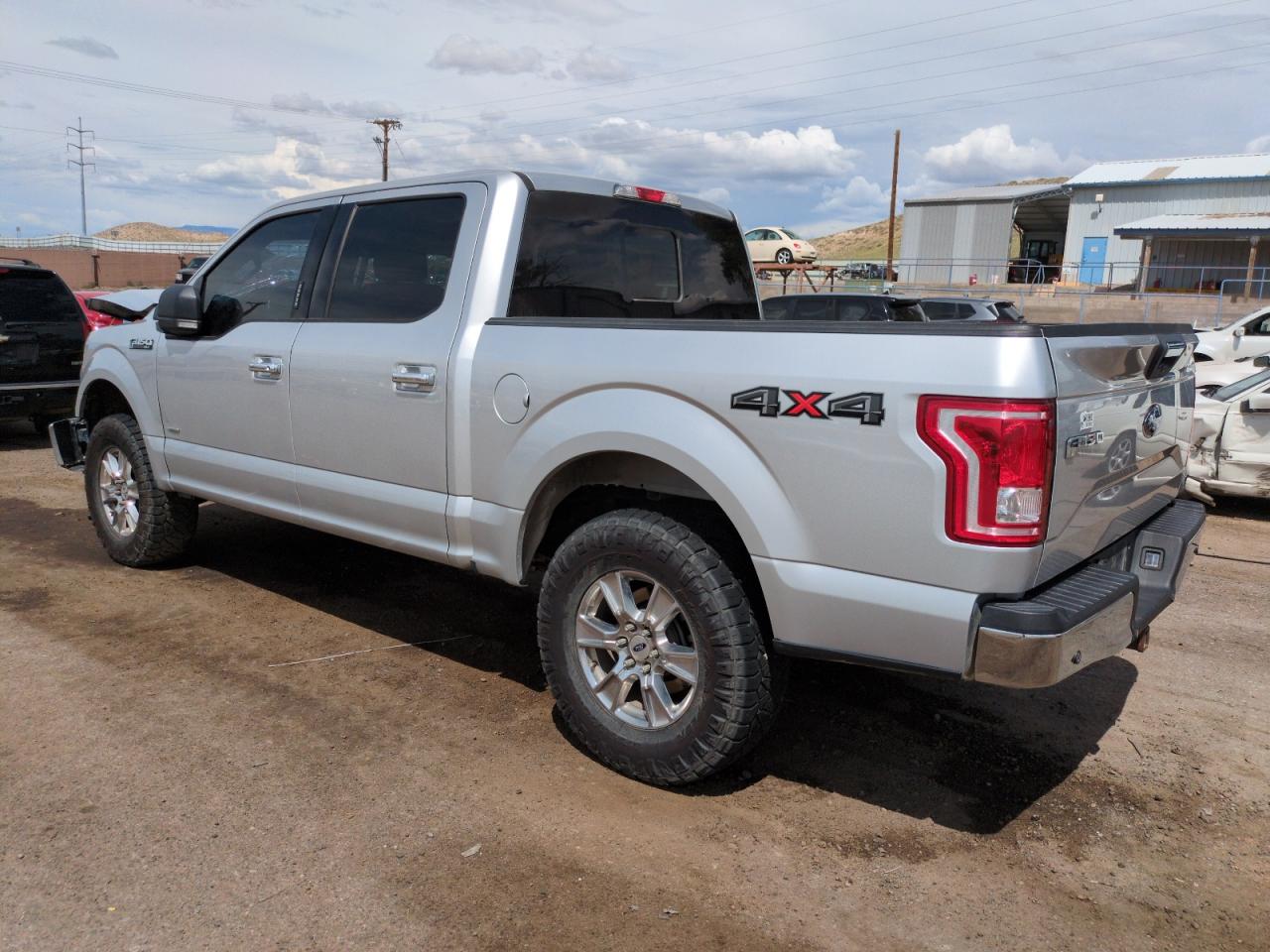 FORD F-150 SUPERCREW