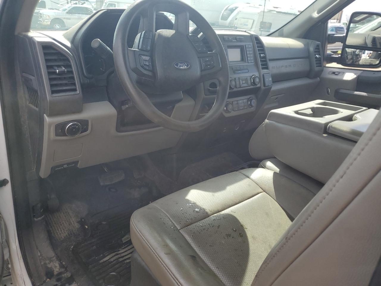 FORD F-550 SUPER DUTY