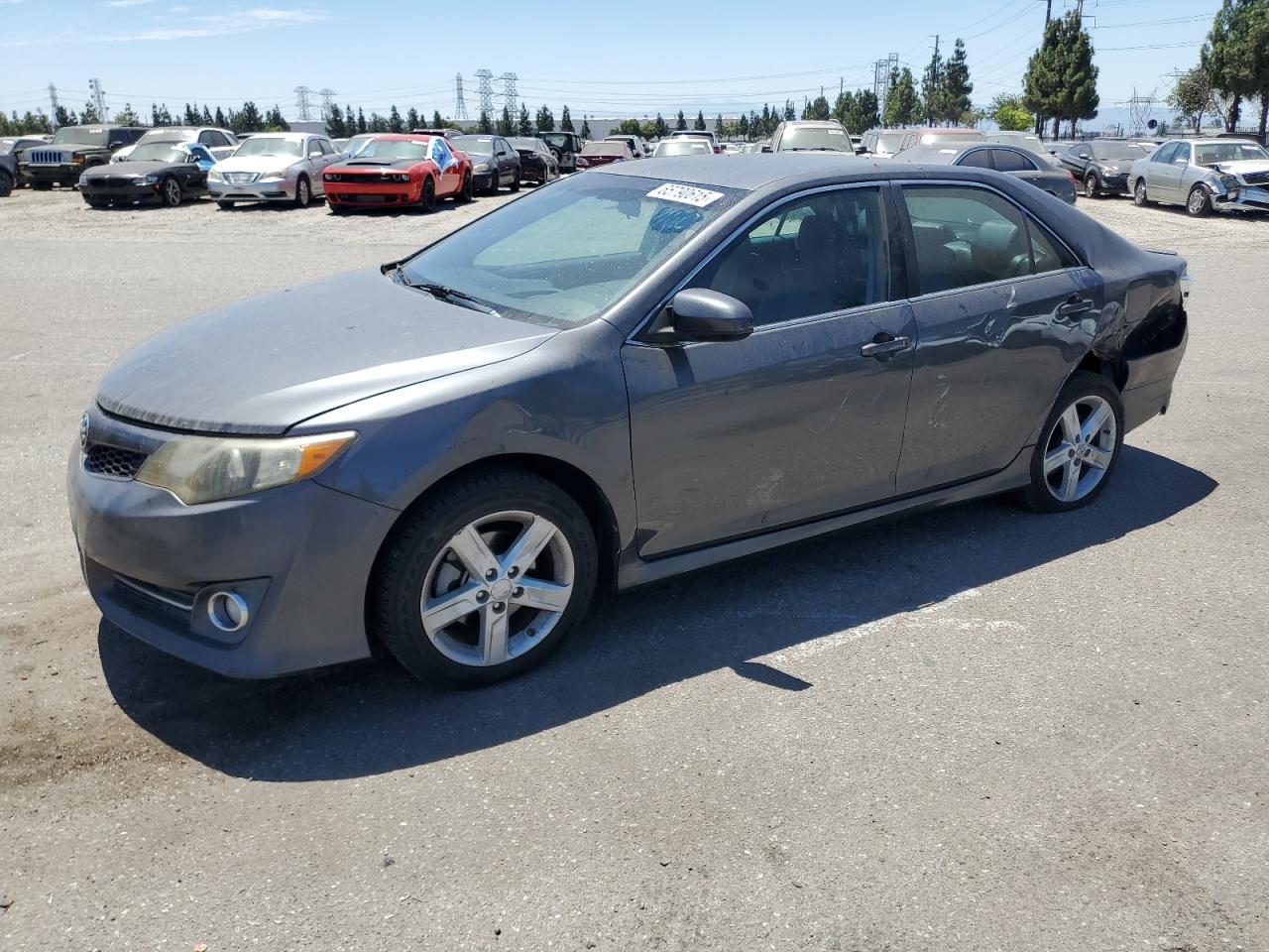 TOYOTA CAMRY BASE