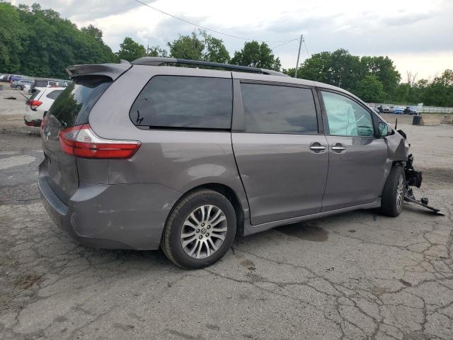 2020 TOYOTA SIENNA XLE - 5TDYZ3DC2LS067375