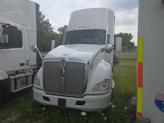 KENWORTH T680 2015 white tractor diesel 1XKYA48X7FJ403344 photo #3