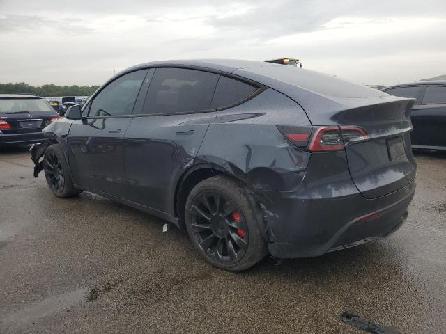 2024 TESLA MODEL Y 7SAYGDEE1RA226296